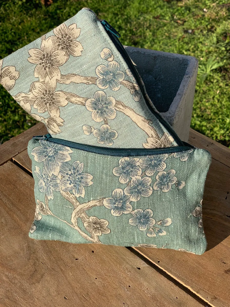 Sale Pochette Alice fermeture éclair imprimé fleuri en Coton Biologique GOTS - Cousu à la main à l'Ile d'Oléron (France) ecoresponsable Petite Maroquinerie